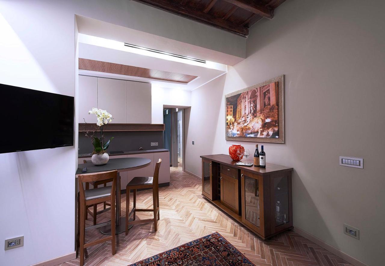 Harry'S Bar Trevi Luxury Apartments - Modelli Rom Exteriör bild